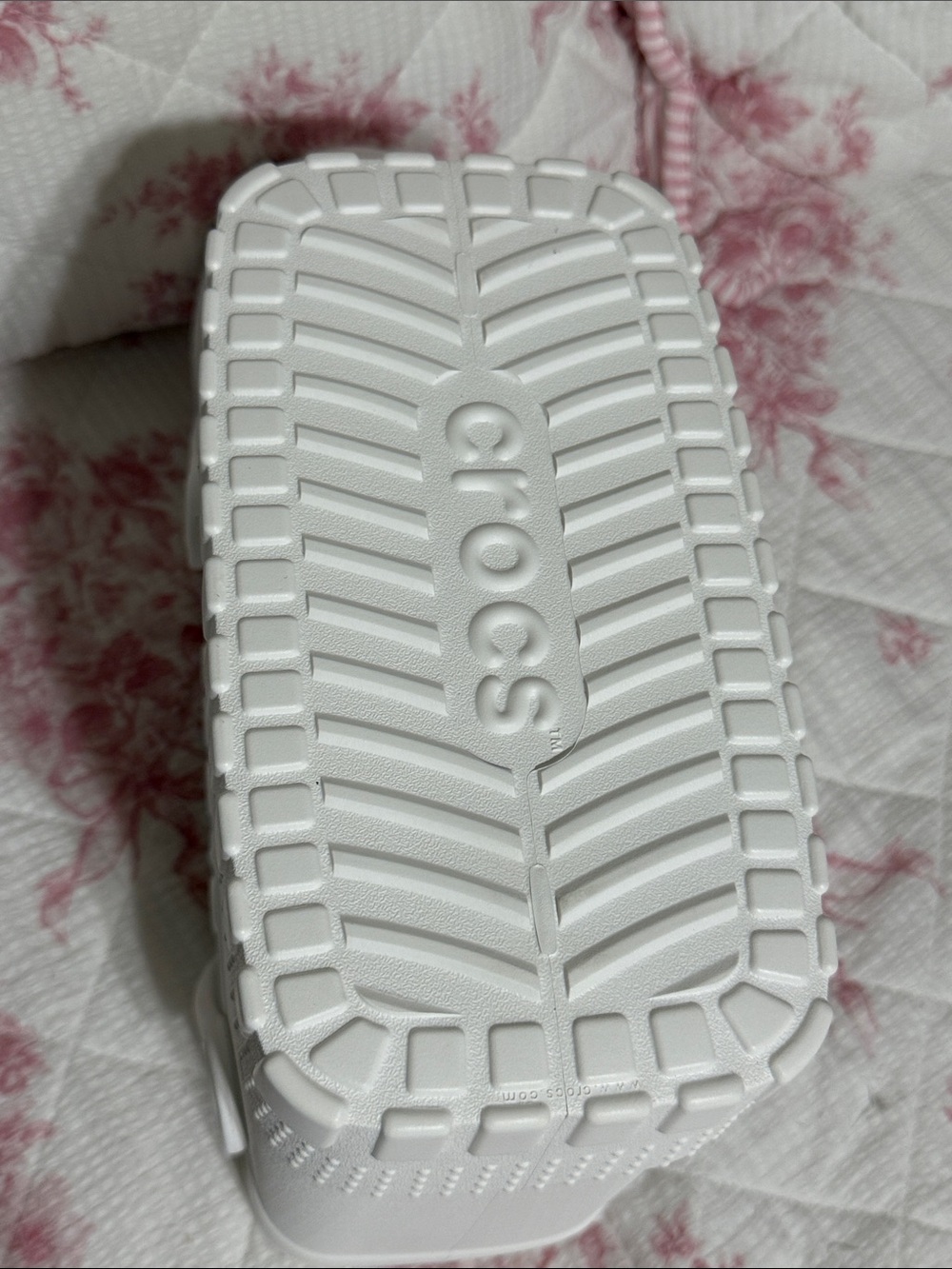 Crocs Classic Small Tote - Picture 3 of 4